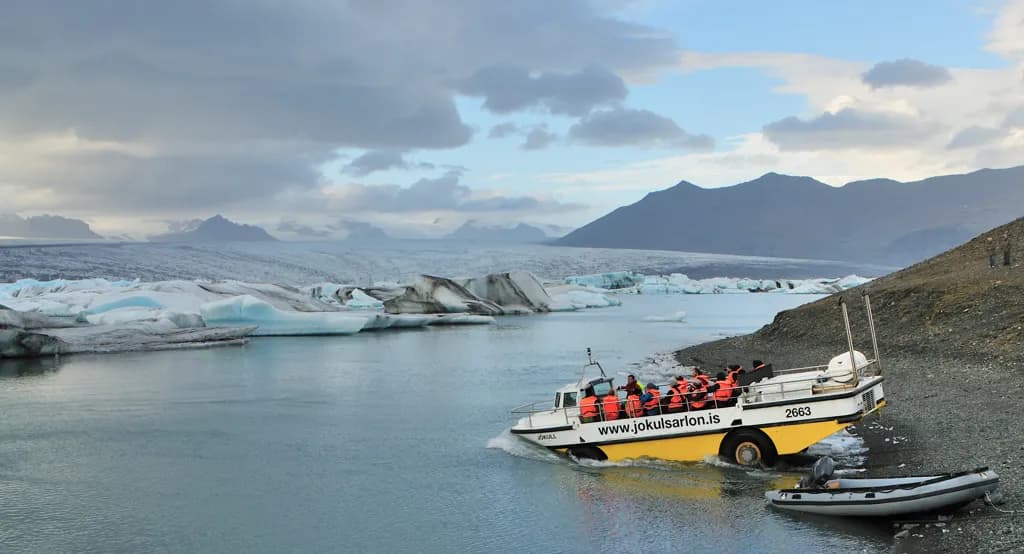 Glacier Boat Tour